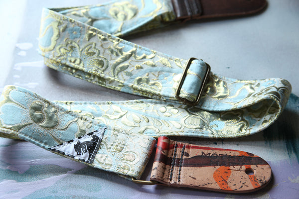 "Stay Gold” Guitar Strap