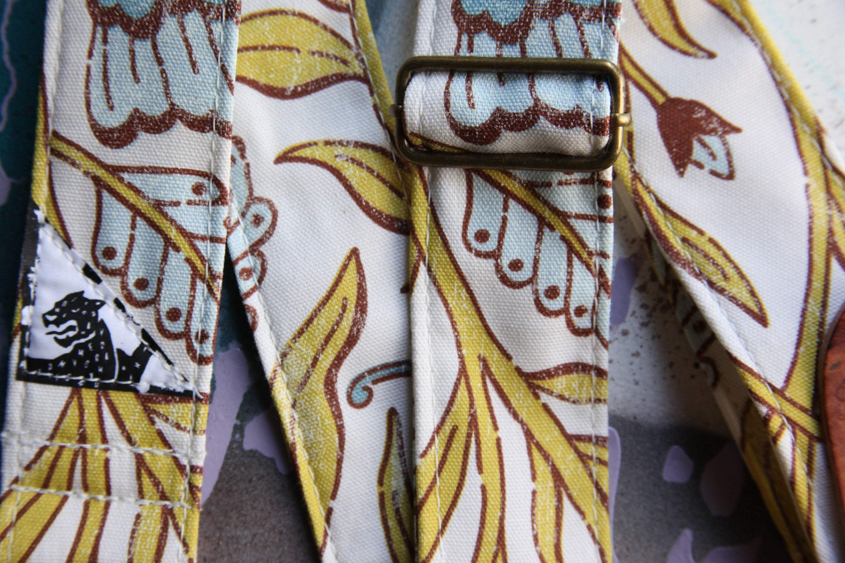 "Daisy Chain” Guitar Strap