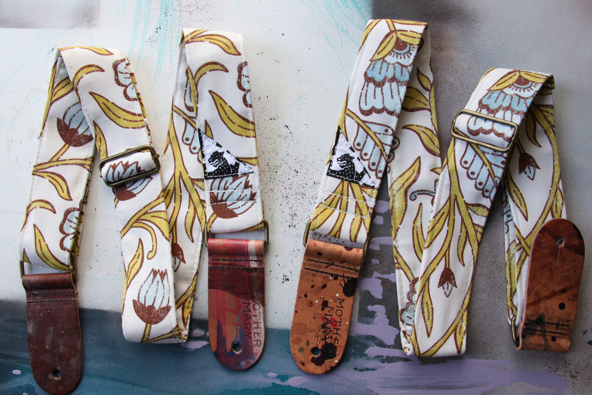 "Daisy Chain” Guitar Strap