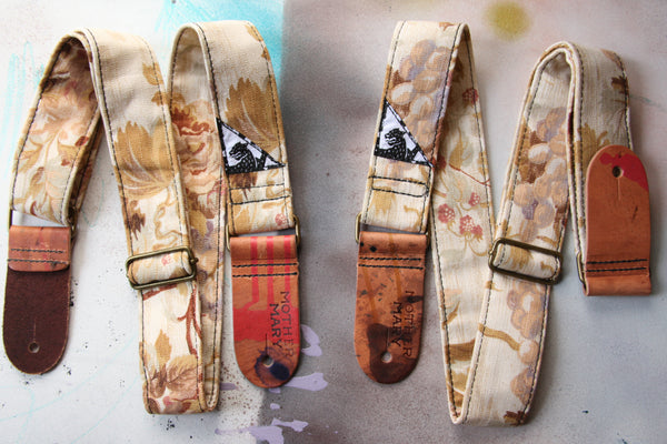 "Beige Bouquet” Guitar Strap