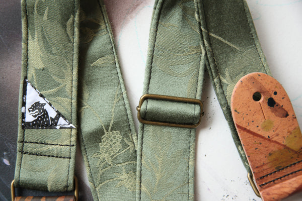 Granny Green Guitar Strap