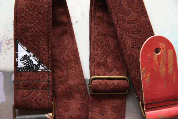 "Cocoa Bloom” Guitar Strap