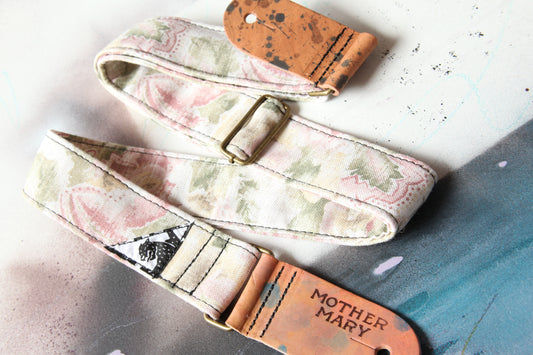 "Grace Kelly” Guitar Strap