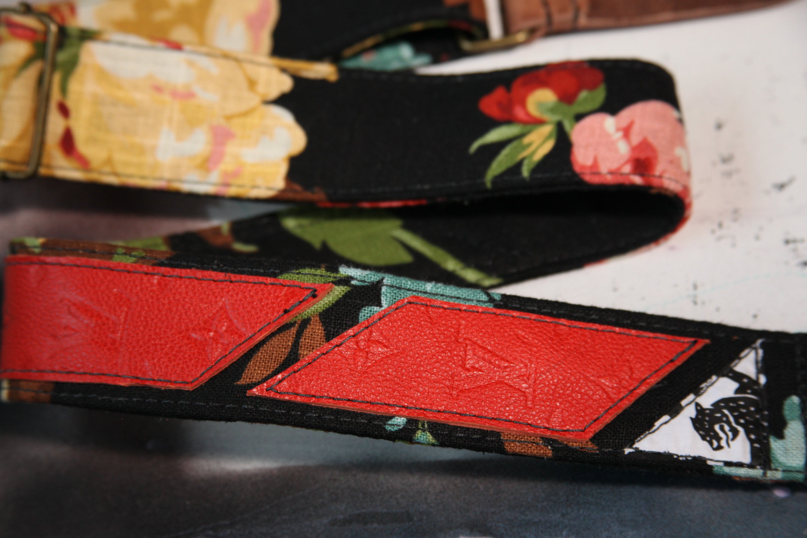 "Louis in bloom” Guitar Strap