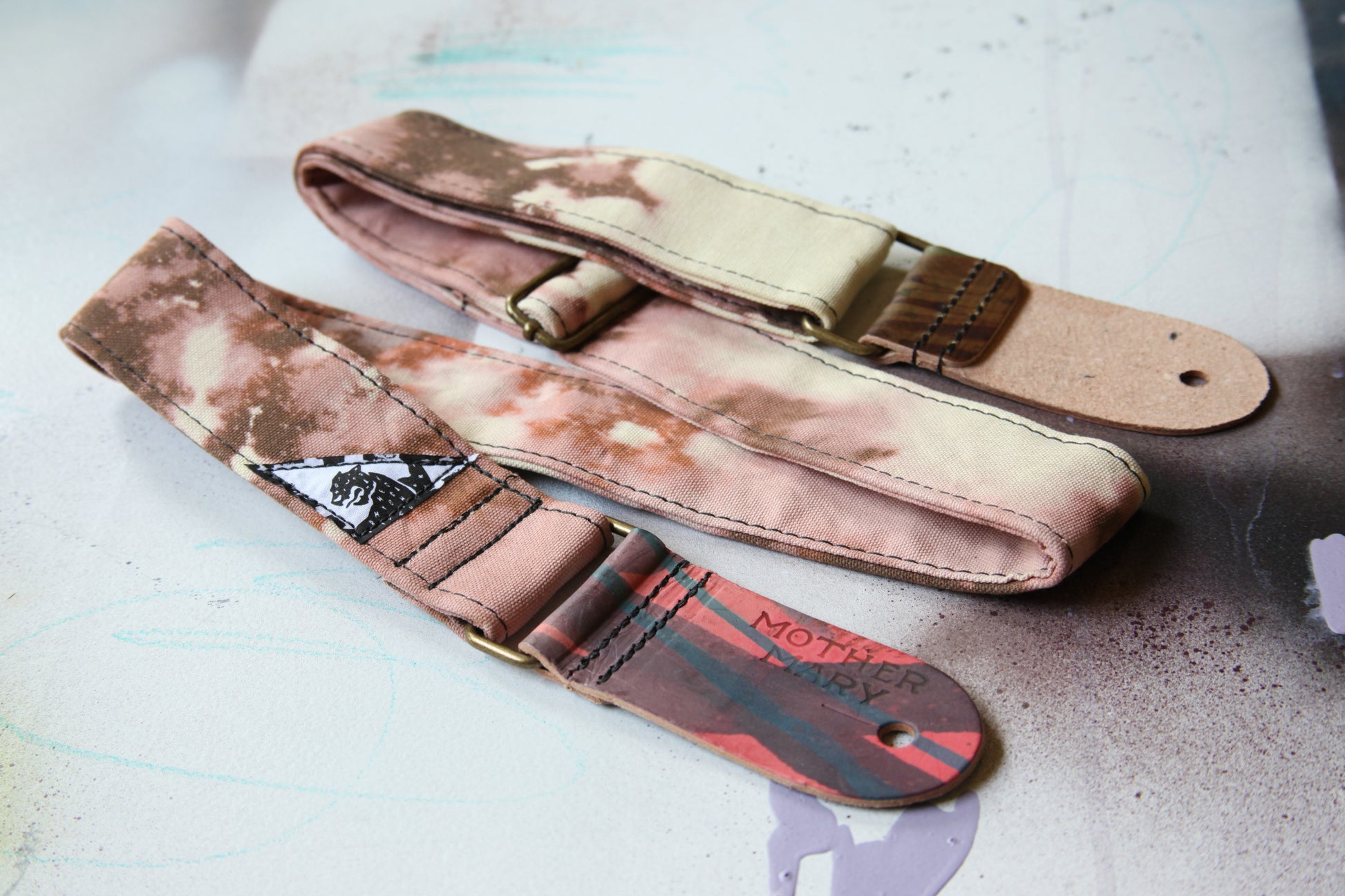 "Brown Bleached” Guitar Strap