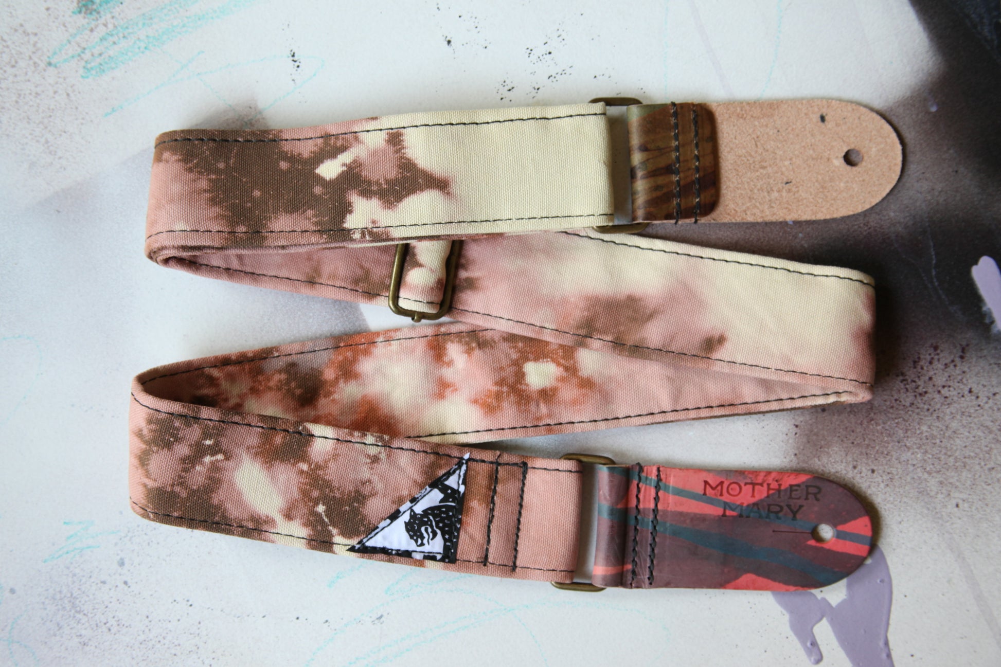 "Brown Bleached” Guitar Strap