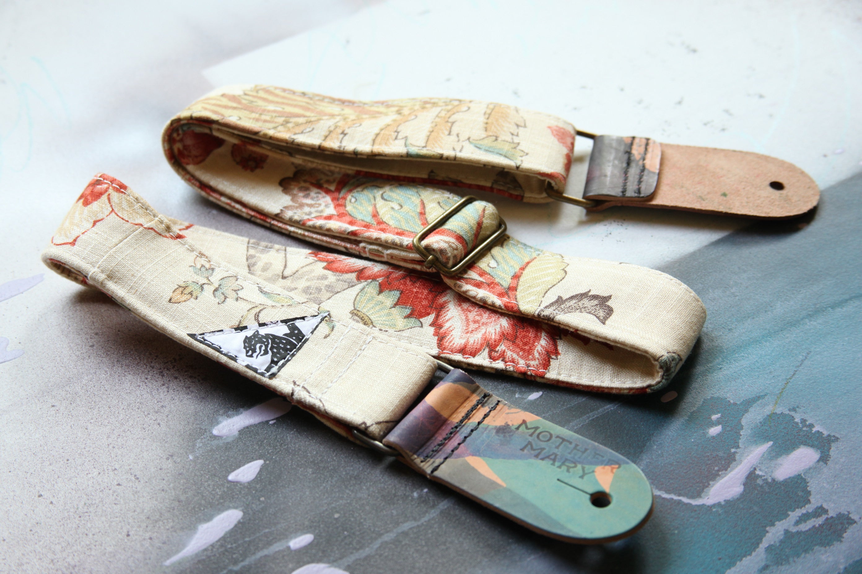 "Academic Antique” Guitar Strap