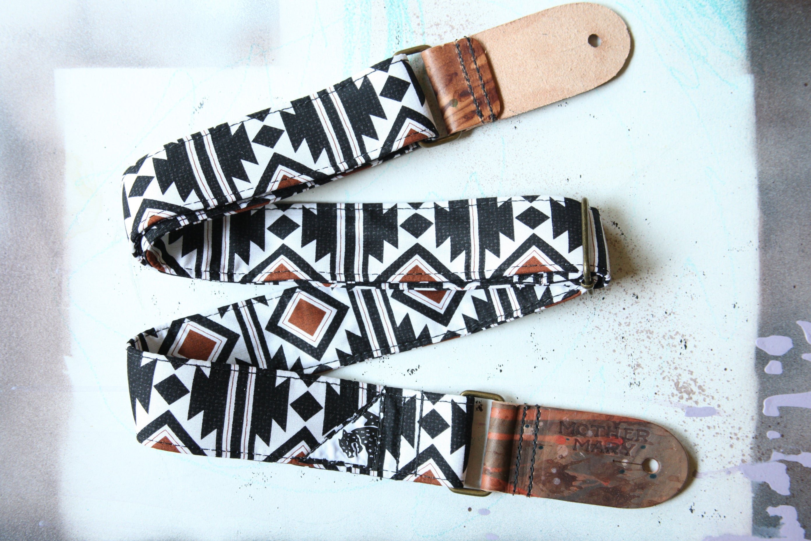 "Black Mesa” Guitar Strap