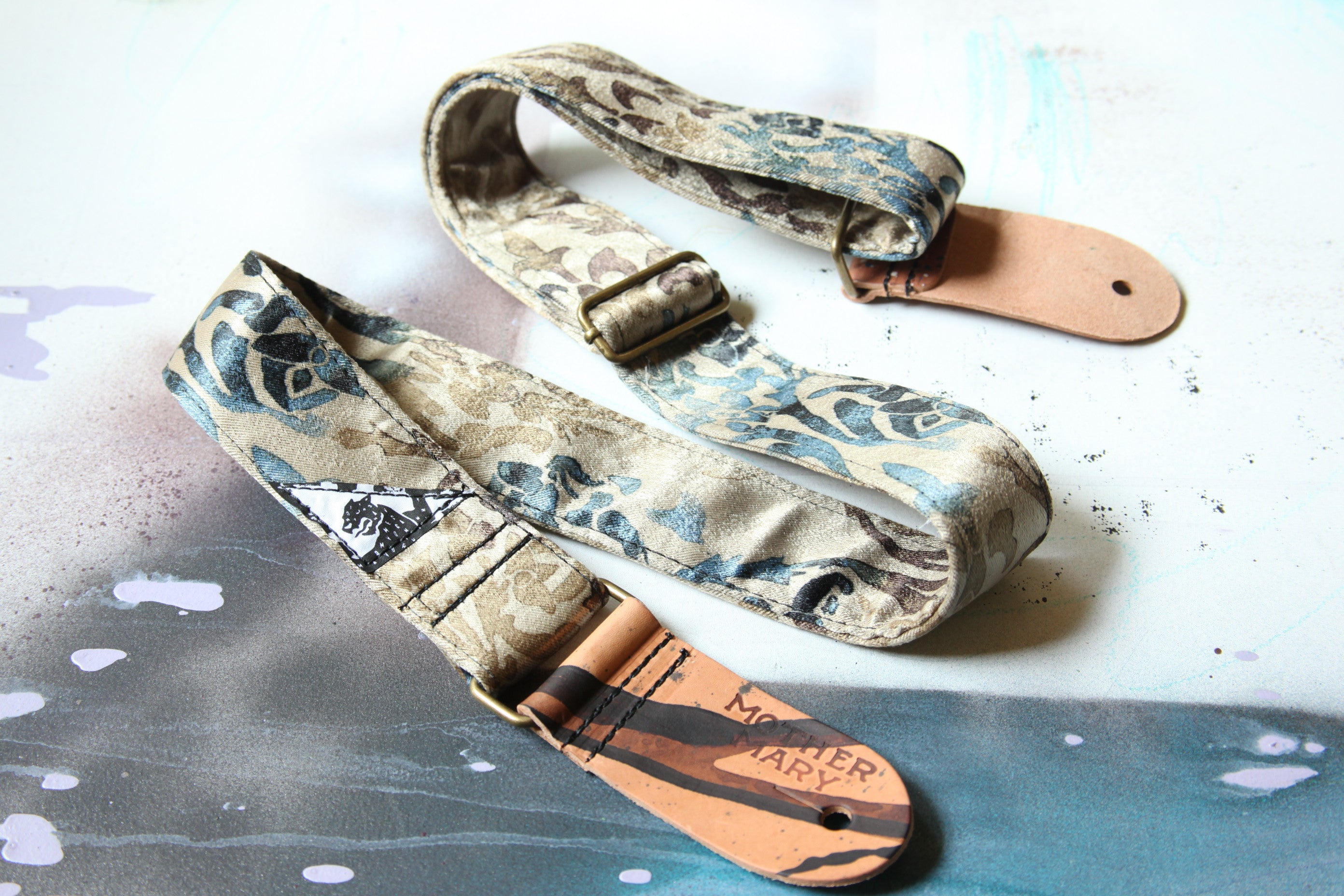 "Wanderer” Guitar Strap
