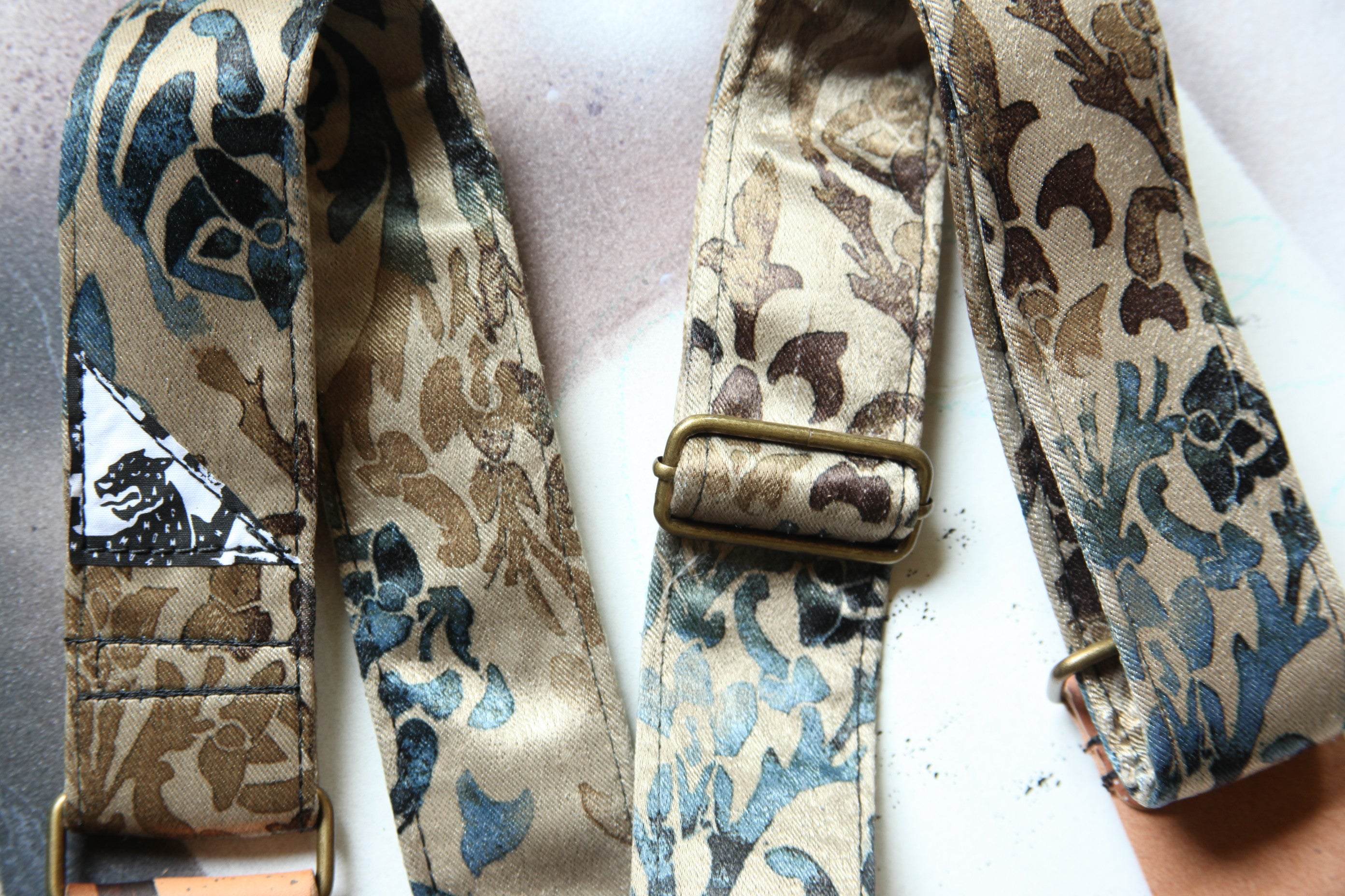 "Wanderer” Guitar Strap